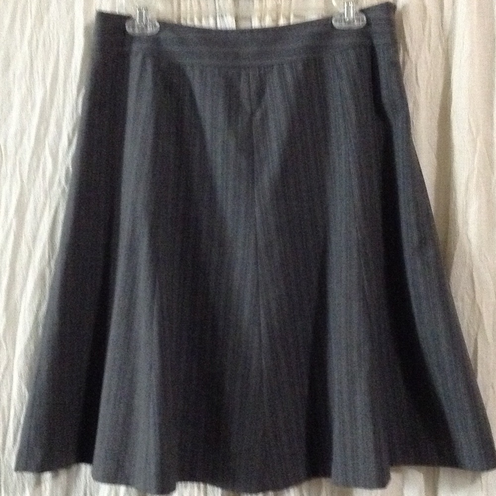 Pin striped flaired skirt